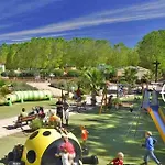Mobilhome Idéalement Situé 3 Ch Domaine De La Yole 5étoiles Camping *