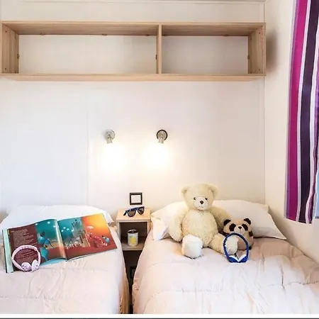 Mobilhome Idealement Situe 3 Ch Domaine De La Yole 5etoiles Kemp