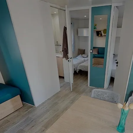 Mobilhome Idealement Situe 3 Ch Domaine De La Yole 5etoiles Kemp *