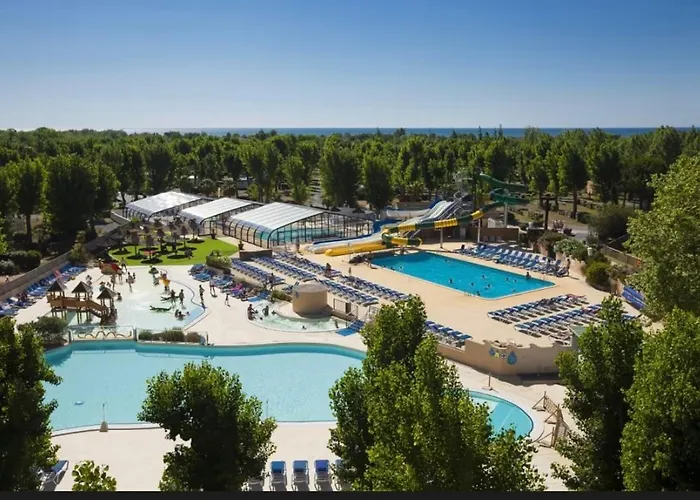 Mobilhome Idealement Situe 3 Ch Domaine De La Yole 5etoiles *
